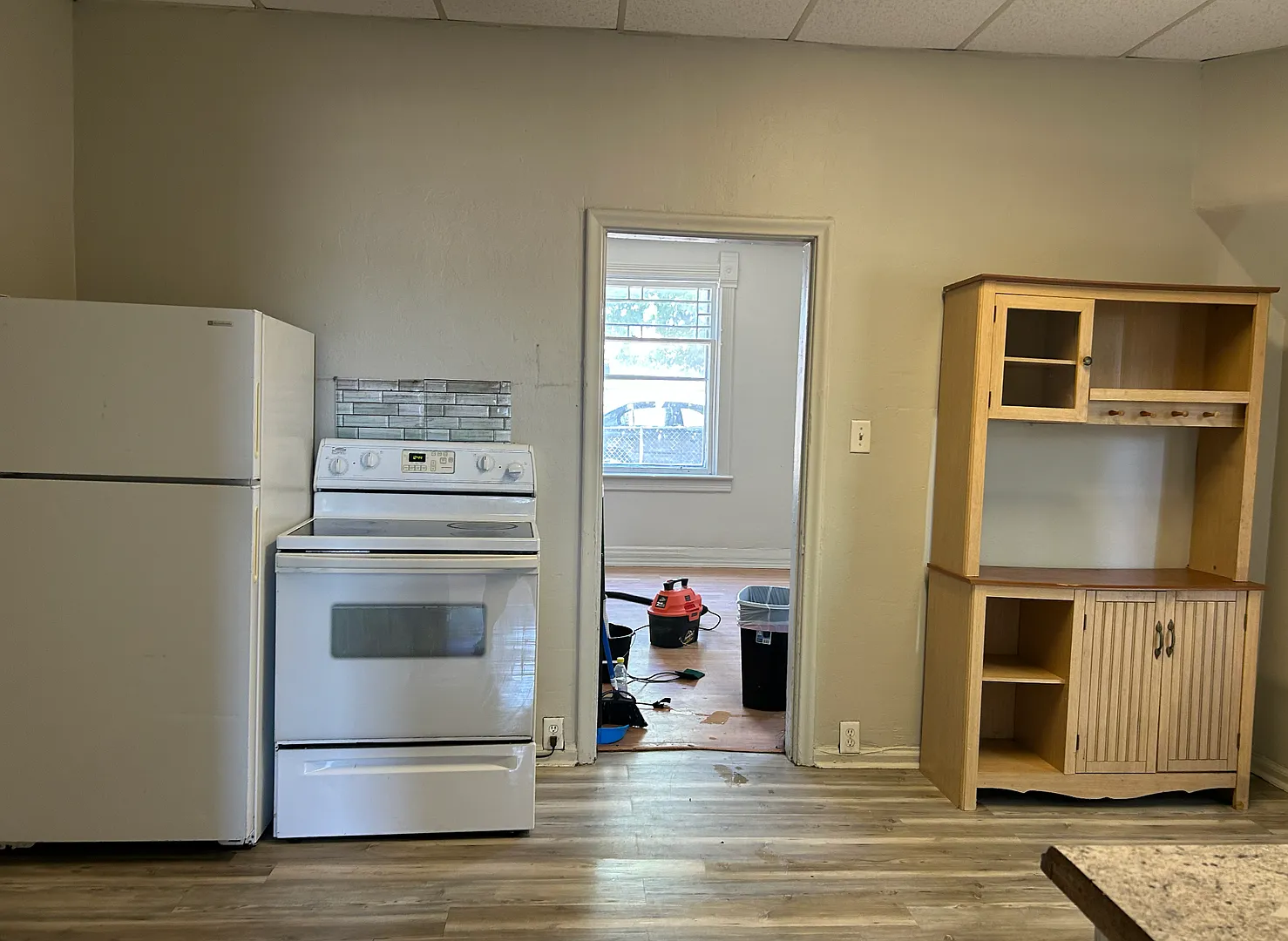 279 W Railroad Ave, Price — Photo 3