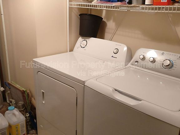 3rd image of 600 Crescenzo Ct Unit B