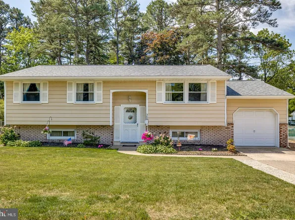 368 Washington Ave, West Berlin, NJ 08091