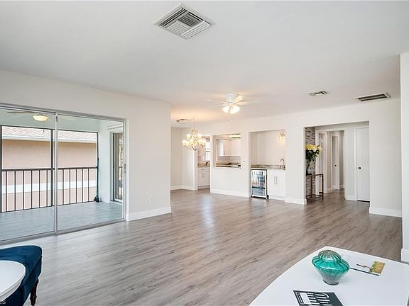 4th image of 1491 Chesapeake Ave #4