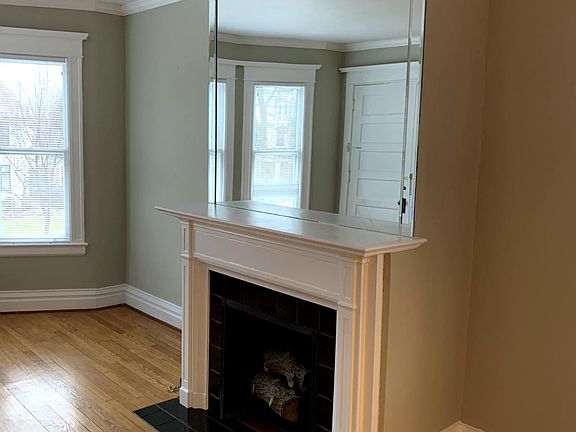 4th image of 517 Lafayette Ave APT 3