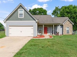 264 Owens Rd, Fort Mitchell, AL 36856