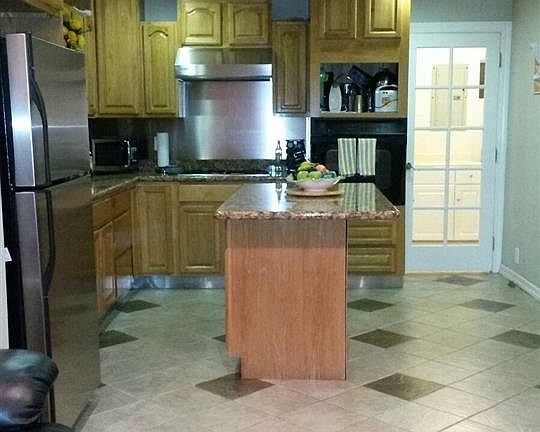 3rd image of 7330 Krause Ave