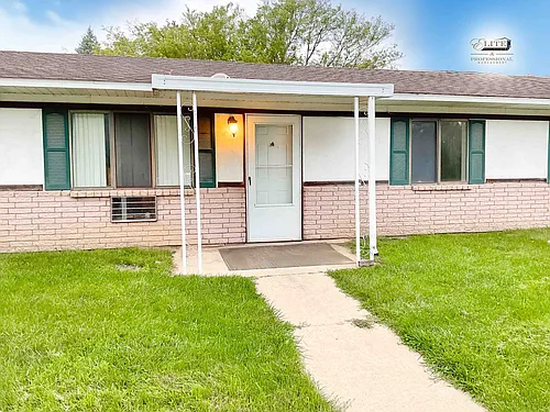 4185 W Court St #9 Photo 1