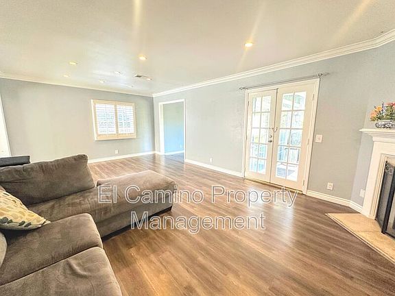 5th image of 16149 Lisco St