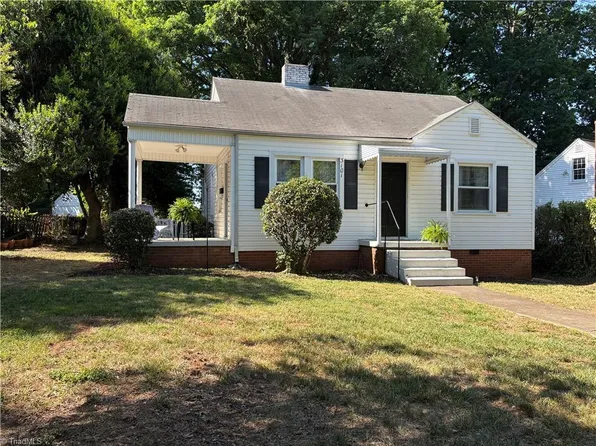 3101 Peebles Dr, Greensboro, NC 27403