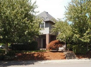 2690 NW Bauer Woods Dr, Portland, OR 97229