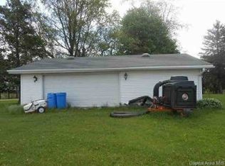 599 County Highway 8, Media, IL 61460
