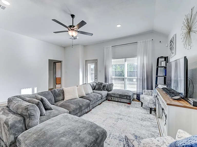 204 Shoreview Dr — Photo 21