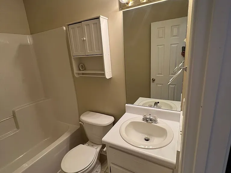 176 Woodmere Dr — Photo 15