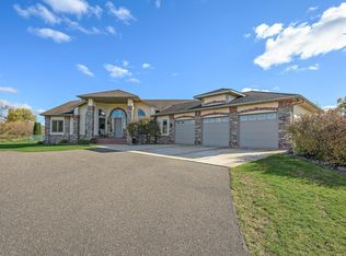 23315 Itasca Ave N, Forest Lake, MN 55025