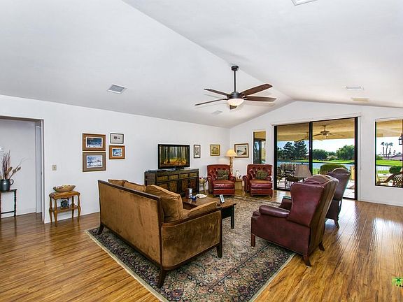 3rd image of 9140 Clubhouse Blvd