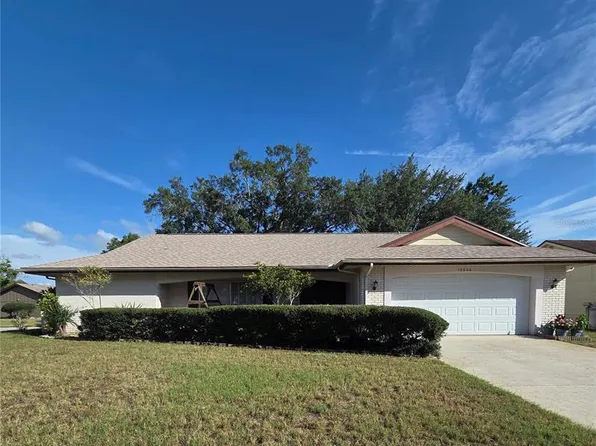12226 Meadowbrook Ln, Hudson, FL 34667