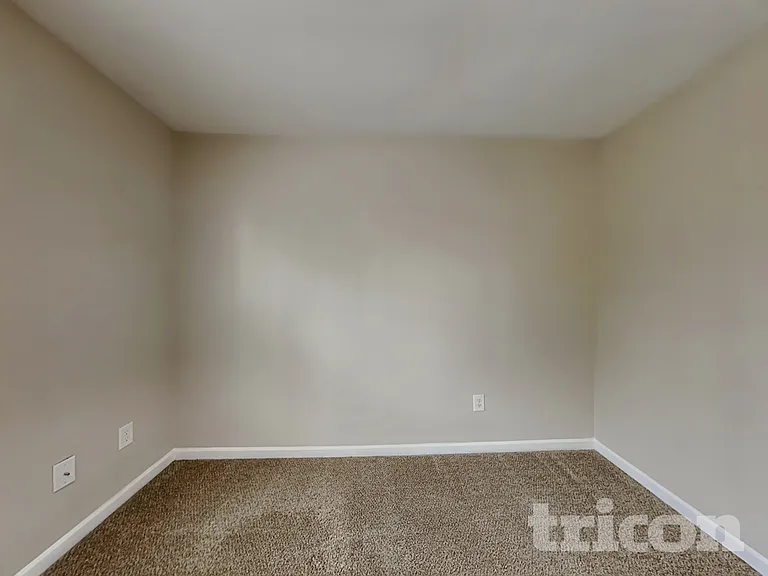 931 Rook Rd — Photo 10