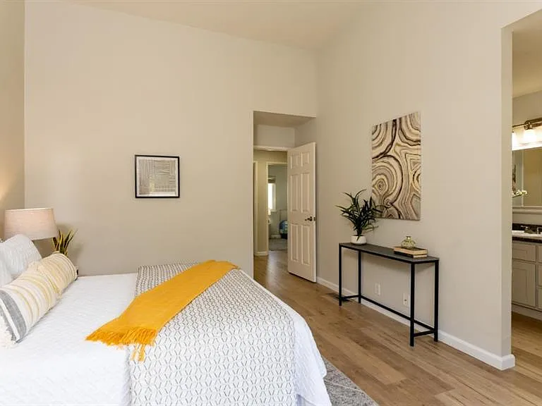 206 Michael Dr — Photo 10