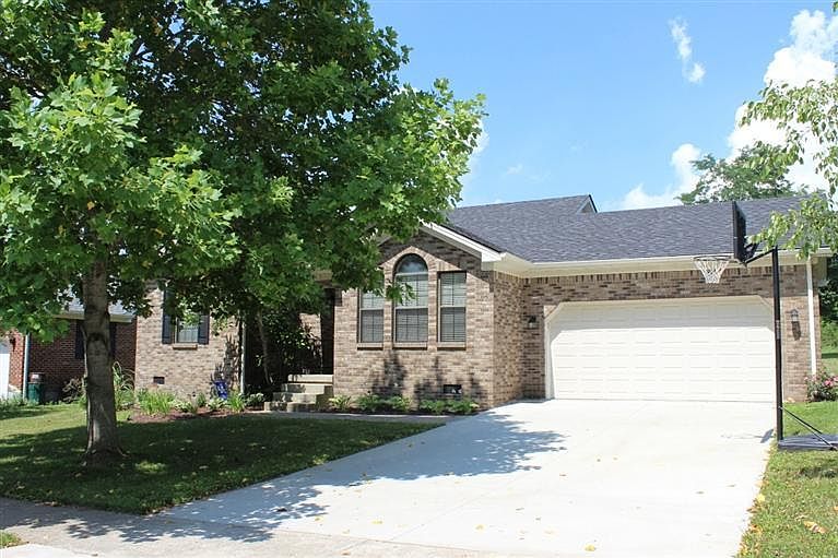 1st image of 113 Southcreek Dr