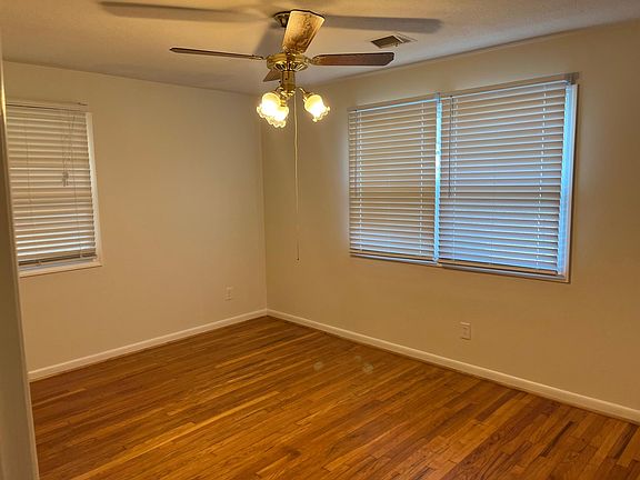 4th image of 3201 E Lee St
