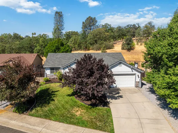 620 Valleybrook Dr, Redding, CA 96003