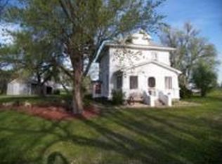 2304 2200 Ave, Chapman, KS 67431