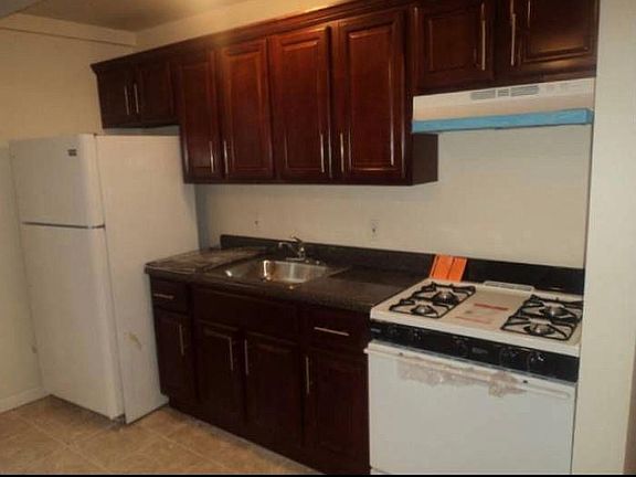2nd image of 17626 129th Ave Floor 2