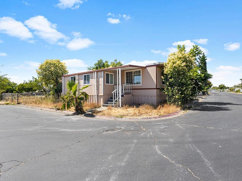 1st image of 241 Majestic Ln