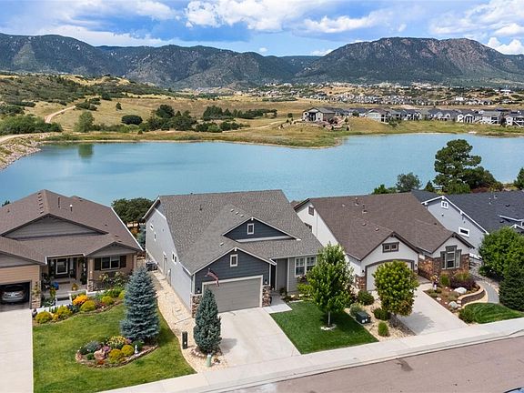 3rd image of 15644 Blue Pearl Court