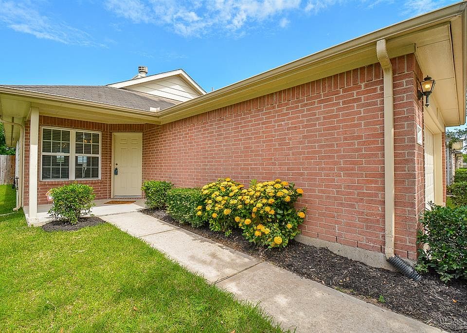 1st image of 12922 Regal Oaks Bend Ln