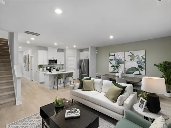 316 Hampton George Ct, Greer, SC 29651