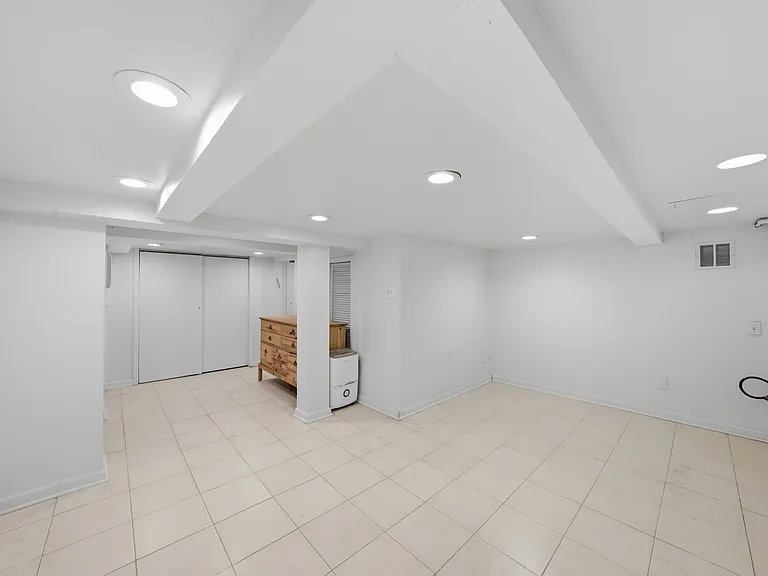 232 Riveredge Rd — Photo 25
