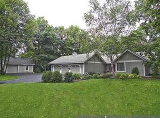 6729 W Shadow Lake Dr, Lino Lakes, MN 55014