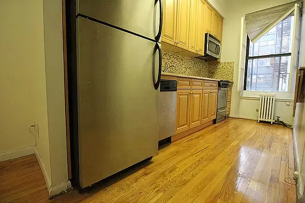 Rented by Luxor Homes & Investment Realty | media 3