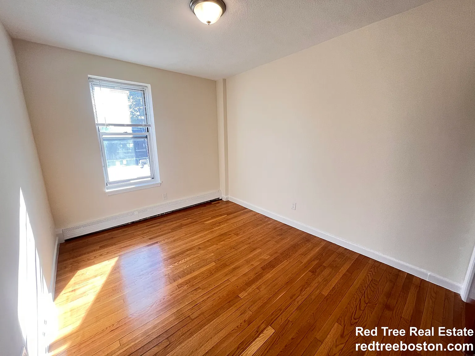 1 bed, $2,100 — Photo 4