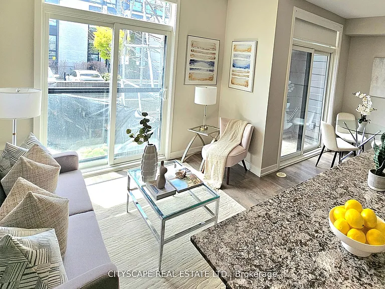 31 Florence St #9 — Photo 6