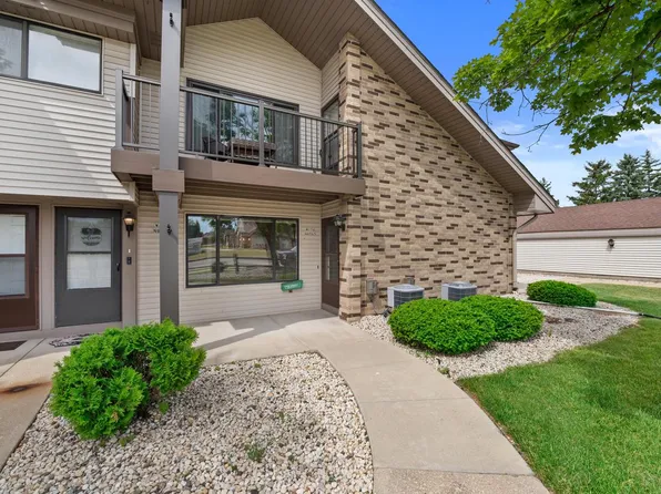 W176N9763 Rivercrest DRIVE, Germantown, WI 53022