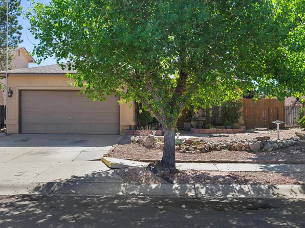 10632 Pisces Ct NW, Albuquerque, NM 87114