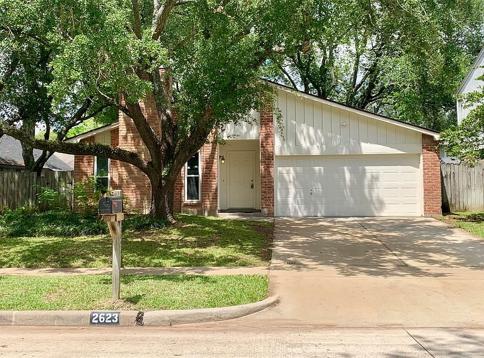 1st image of 2623 The Highlands Dr