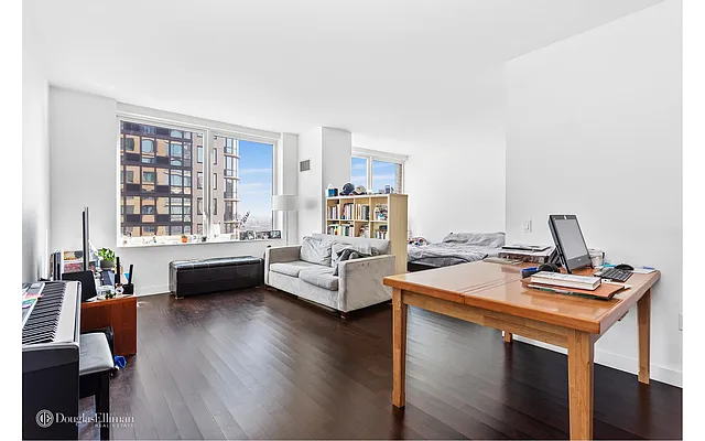 Rented by Douglas Elliman | media 2