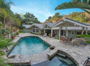 3221 Oakdell Rd, Studio City, CA 91604