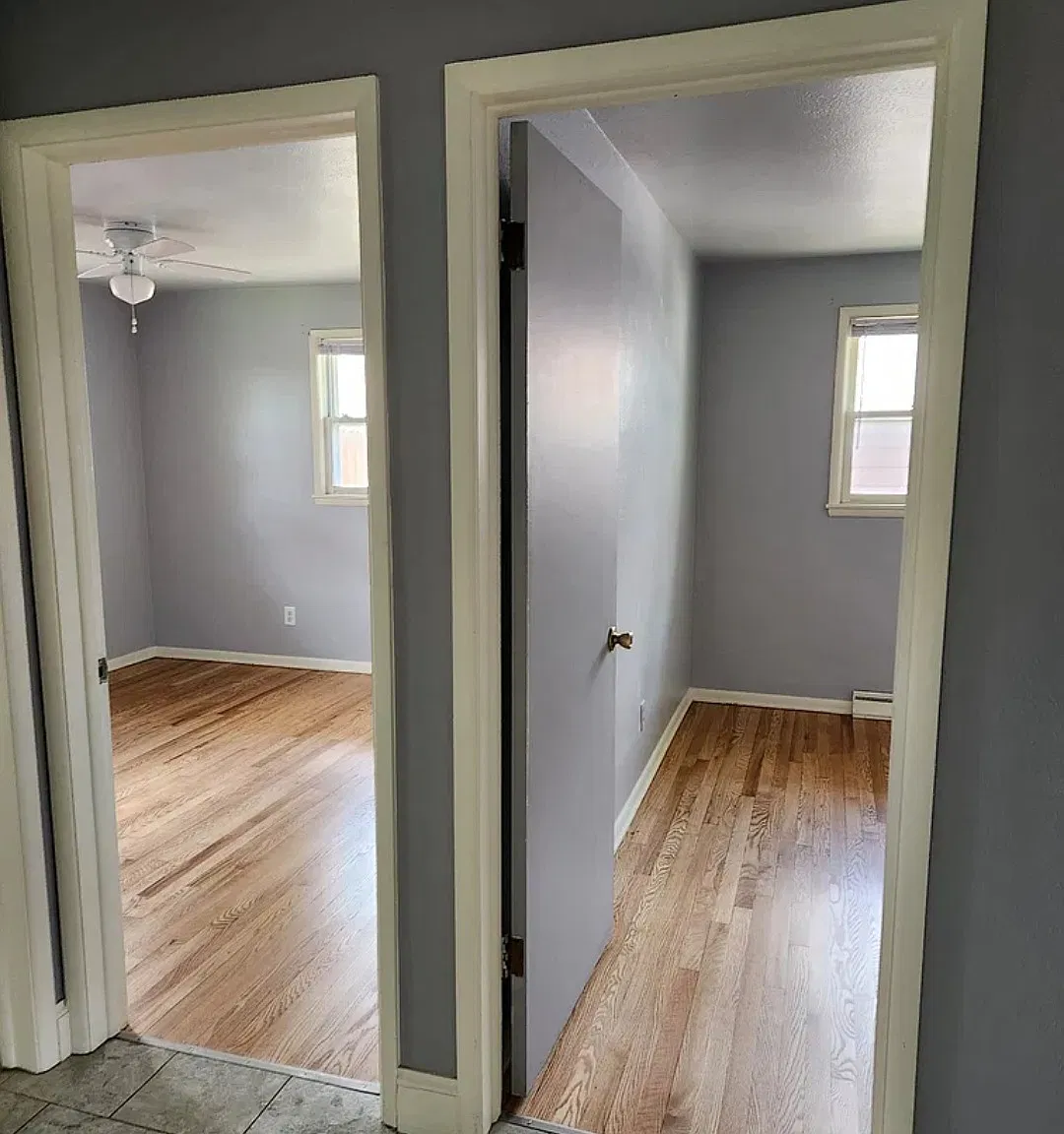 3 bed, $1,400 — Photo 2