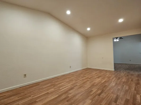 4005 Tresler Ave, North Highlands, CA 95660