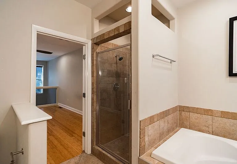118 Ruth Dr #240 — Photo 16