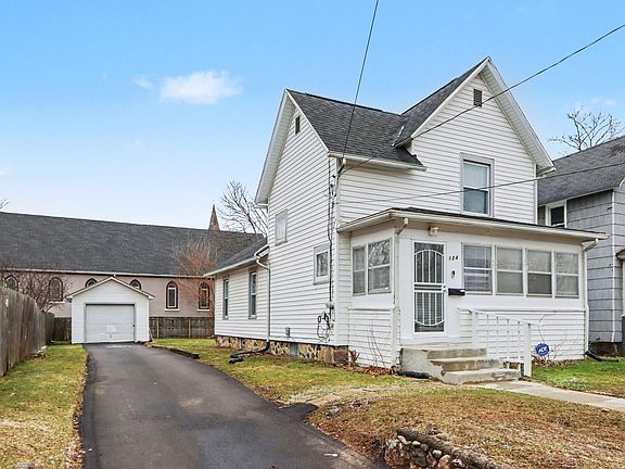 2nd image of 124 Lathrop Ave