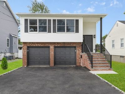 233 Atlantic Dr, Parsippany, NJ, 07054