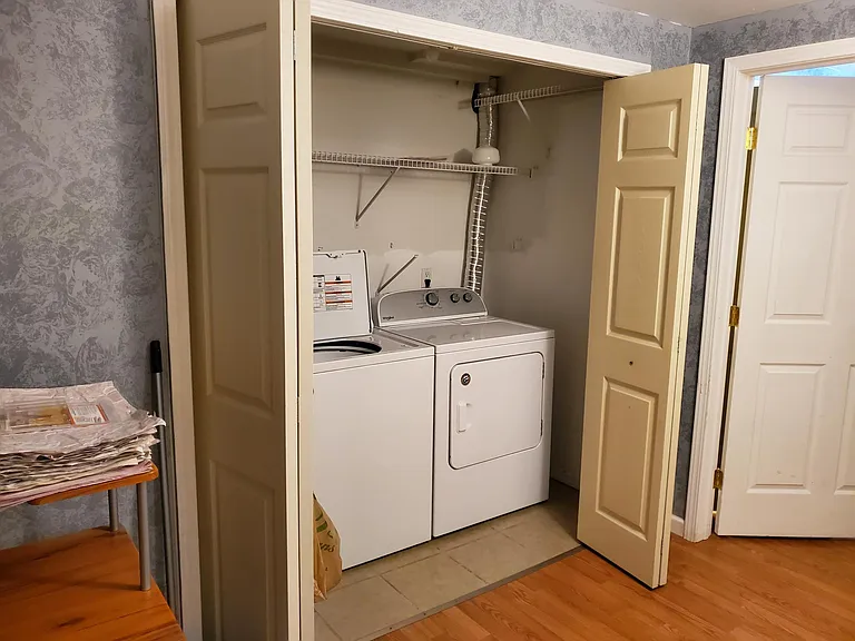 641 Benjamin Ct — Photo 16