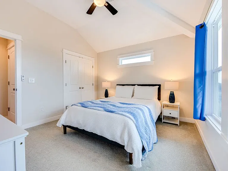5209 Lunar Dr — Photo 25