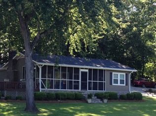 2361 Harbor View Rd, Camden, SC 29020