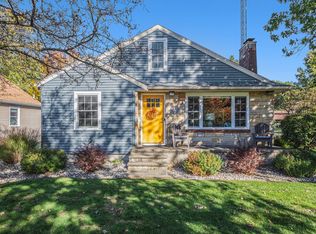 401 Hoover Ave, Benton Harbor, MI 49022