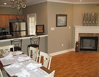 1st image of 1921 Lakeshore Dr #D