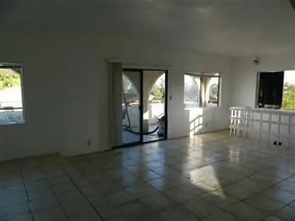 3940-42 Manzanita Dr, San Diego, CA 92105