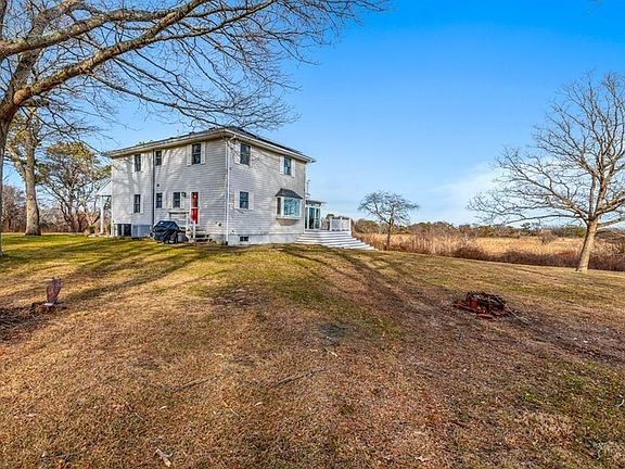 3rd image of 40 Pilgrim Rd